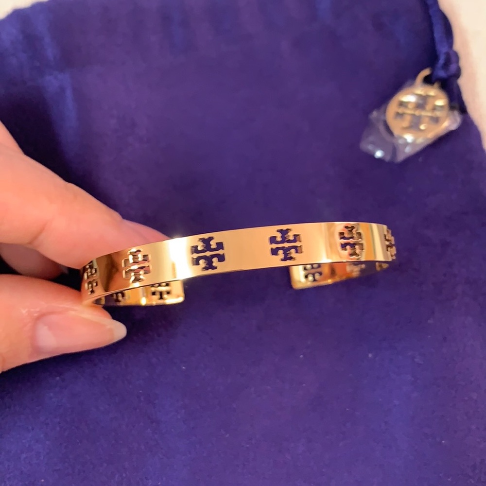 NEW Tory Burch Gold Bangle